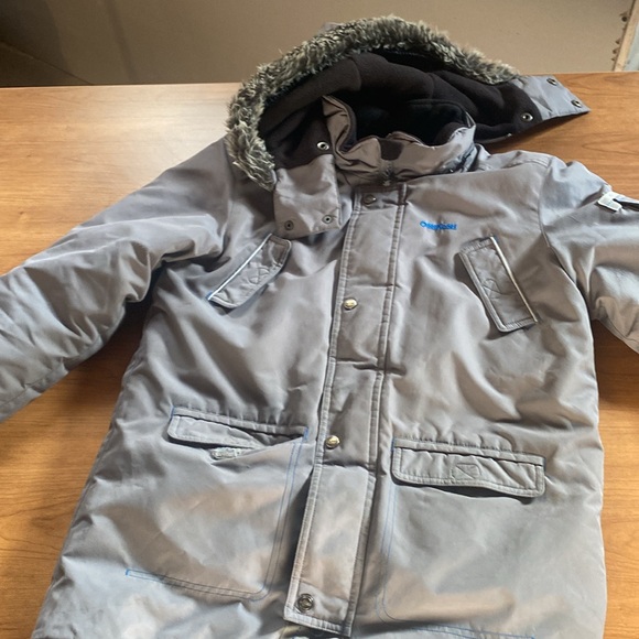 Oshkosh b’gosh winter jacket - Picture 3 of 3